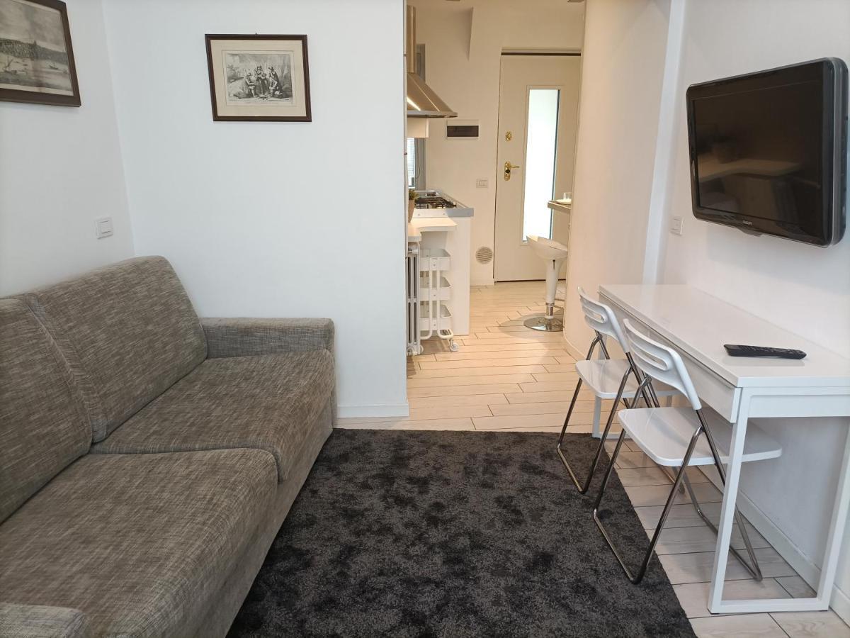 Be My Guest In Citta' Alta Charme&Relax Apartment Bergamo Luaran gambar